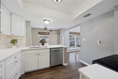 12823 Burninglog Lane, Dallas, TX 75243 - Photo 11
