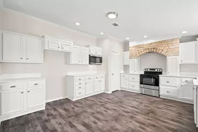 1040 Earp Road, Springtown, TX 76082 - Photo 15