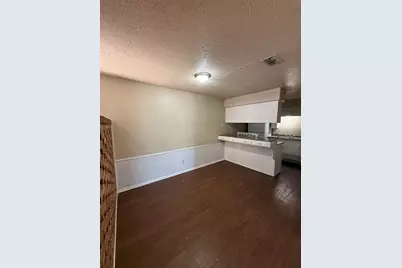 708 E Pecan Street #710, Hurst, TX 76053 - Photo 3