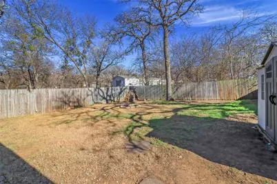 5660 Dorothy, Little Elm, TX 75068 - Photo 13