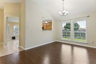 505 Asher Ct, Fort Worth, TX 76131 - Photo 5