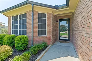 505 Asher Ct, Fort Worth, TX 76131 - Photo 3