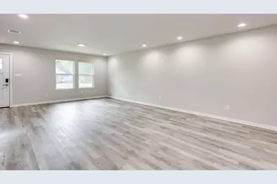 933 River Road, Fort Worth, TX 76114 - Photo 7