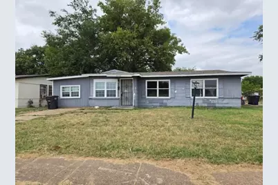 5605 Ramey Avenue, Fort Worth, TX 76112 - Photo 1