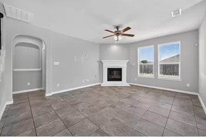 576 Pendennis Drive, Saginaw, TX 76131 - Photo 5