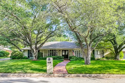 5420 Benbridge Drive, Fort Worth, TX 76107 - Photo 1