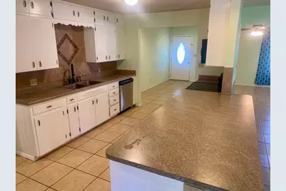 720 N West Street, Burnet, TX 78611 - Photo 7