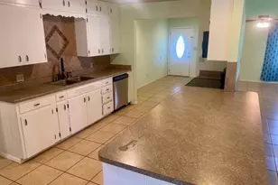 720 N West St, Burnet, TX 78611 - Photo 7