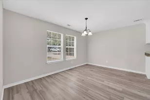 808 SW 24th St, Mineral Wells, TX 76067 - Photo 7