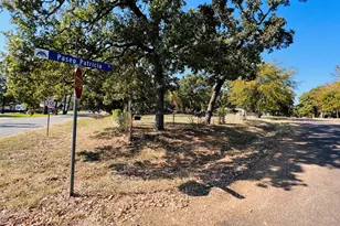 123 Paseo Patricia St, Gun Barrel City, TX 75156 - Photo 1