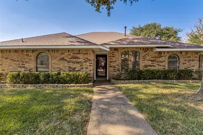 841 Broadmoor Drive, Mesquite, TX 75149 - Photo 3