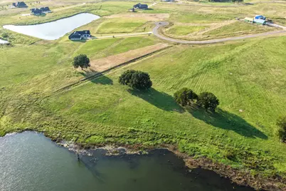 375 Sailview Court, Honey Grove, TX 75446 - Photo 27