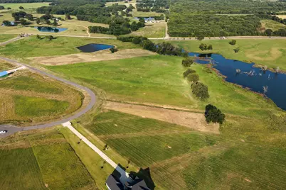 375 Sailview Court, Honey Grove, TX 75446 - Photo 9