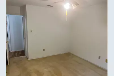 7640 Grassland Drive, Fort Worth, TX 76133 - Photo 15