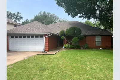 7640 Grassland Drive, Fort Worth, TX 76133 - Photo 1