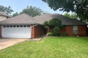 7640 Grassland Dr, Fort Worth, TX 76133 - Photo 1