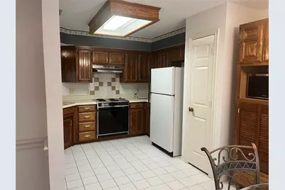 7640 Grassland Drive, Fort Worth, TX 76133 - Photo 9