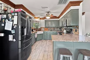 1870 Ross Ln, Springtown, TX 76082 - Photo 11