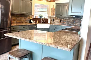 1870 Ross Ln, Springtown, TX 76082 - Photo 9