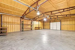 1870 Ross Ln, Springtown, TX 76082 - Photo 37