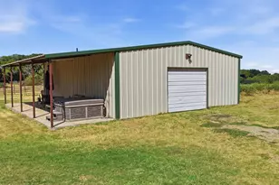 1870 Ross Ln, Springtown, TX 76082 - Photo 35