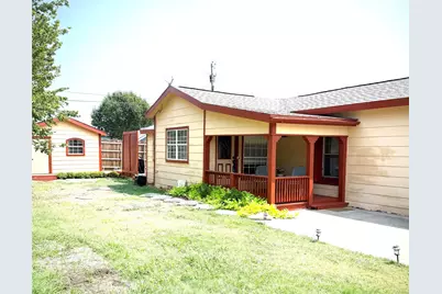 111 Ivy Lane, Roanoke, TX 76262 - Photo 3