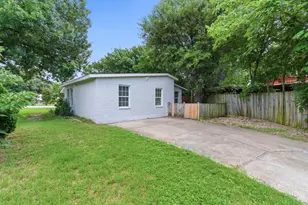 2204 Dunloe Ave, Dallas, TX 75228 - Photo 25