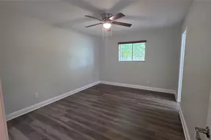 335 Springwillow Rd, Burleson, TX 76028 - Photo 15