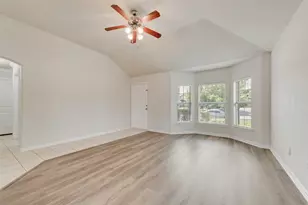 215 Timber Dr, Princeton, TX 75407 - Photo 5