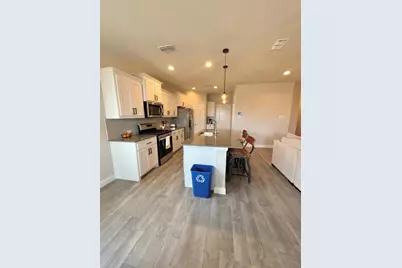 521 Roundstone Road, Fort Worth, TX 76052 - Photo 3