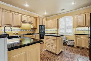 3106 Stornoway Trail, Arlington, TX 76012 - Photo 11