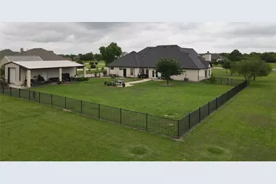 624 Horseshoe Bend, Royse City, TX 75189 - Photo 3