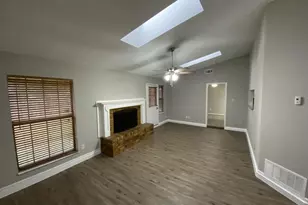 1105 Montclair Dr, Garland, TX 75040 - Photo 3