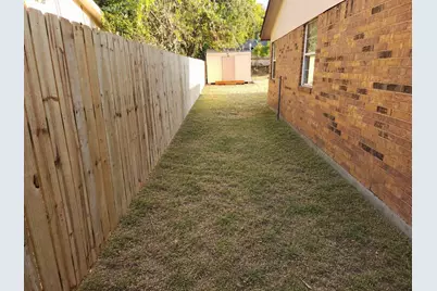 731 NW Wood Street, Burleson, TX 76028 - Photo 25