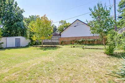 731 NW Wood Street, Burleson, TX 76028 - Photo 39