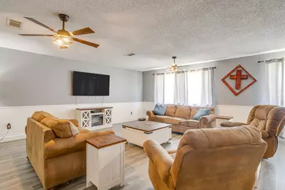 731 NW Wood Street, Burleson, TX 76028 - Photo 11