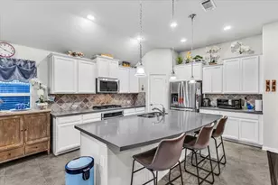 2700 Red Sage Rd, Lewisville, TX 75067 - Photo 17
