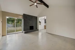 1612 Meadowlane Terrace, Fort Worth, TX 76112 - Photo 11