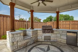 1533 Estates Way, Carrollton, TX 75006 - Photo 5
