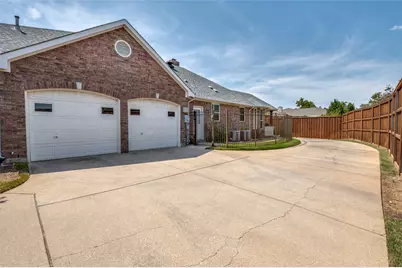 1533 Estates Way, Carrollton, TX 75006 - Photo 25