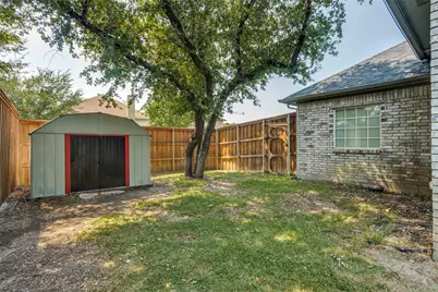 2123 Daniel Way, Carrollton, TX 75006 - Photo 25