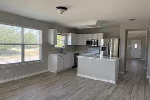 2429 Emerald Ln, McKinney, TX 75071 - Photo 11