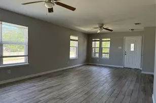 2429 Emerald Ln, McKinney, TX 75071 - Photo 3