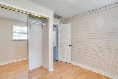502 N Delaware Street, Irving, TX 75061 - Photo 21