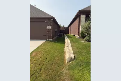 10208 Trinity Drive, Little Elm, TX 75068 - Photo 3