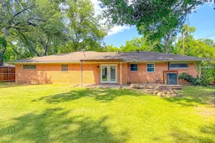 2002 Mimosa Dr, Corsicana, TX 75110 - Photo 13