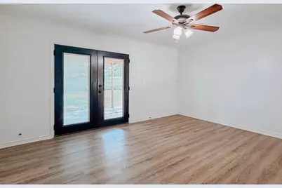 2002 Mimosa Drive, Corsicana, TX 75110 - Photo 9