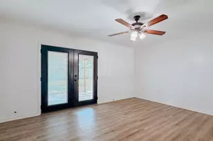 2002 Mimosa Dr, Corsicana, TX 75110 - Photo 9