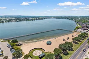 1540 Seabiscuit Dr, Granbury, TX 76049 - Photo 39