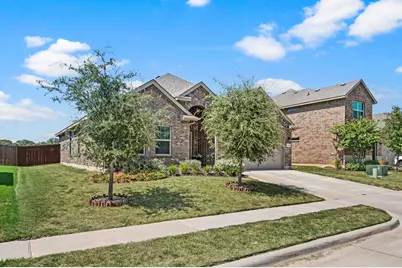 1540 Seabiscuit Drive, Granbury, TX 76049 - Photo 3